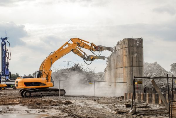 Silo Demolition in Naperville