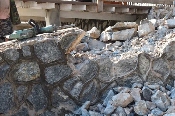 Retaining Wall Demolition in Naperville
